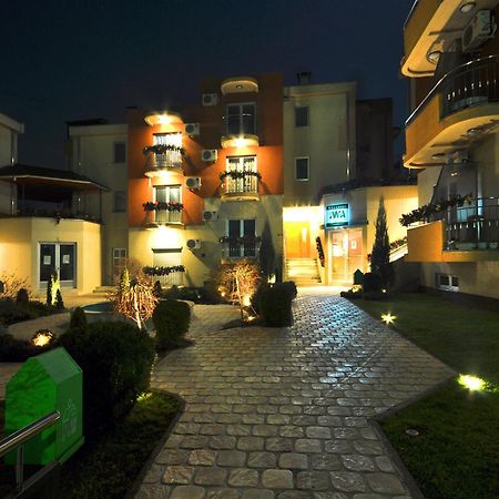 Iwa Centar Apartments & Wellness Vrnjačka Banja Exterior foto